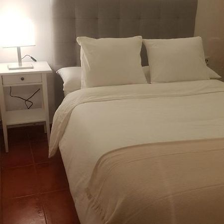 Sleepers Apto Nico 오스피탈레트 데 요브레가트 외부 사진